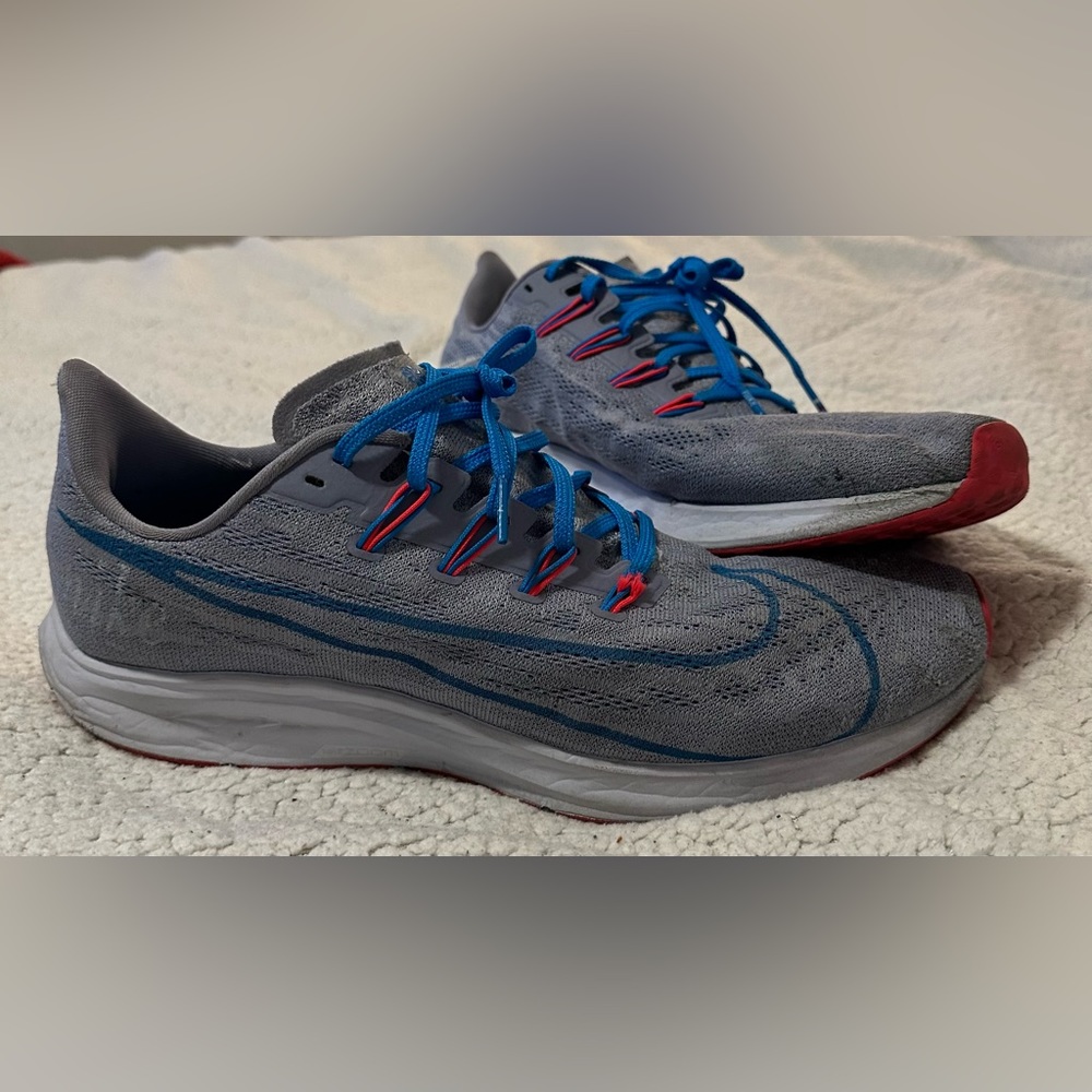 Men’s Nike running shoes